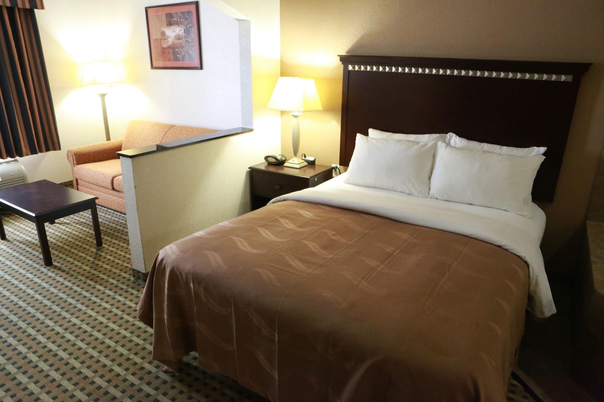 Quality Suites Burleson - Ft Worth Dış mekan fotoğraf