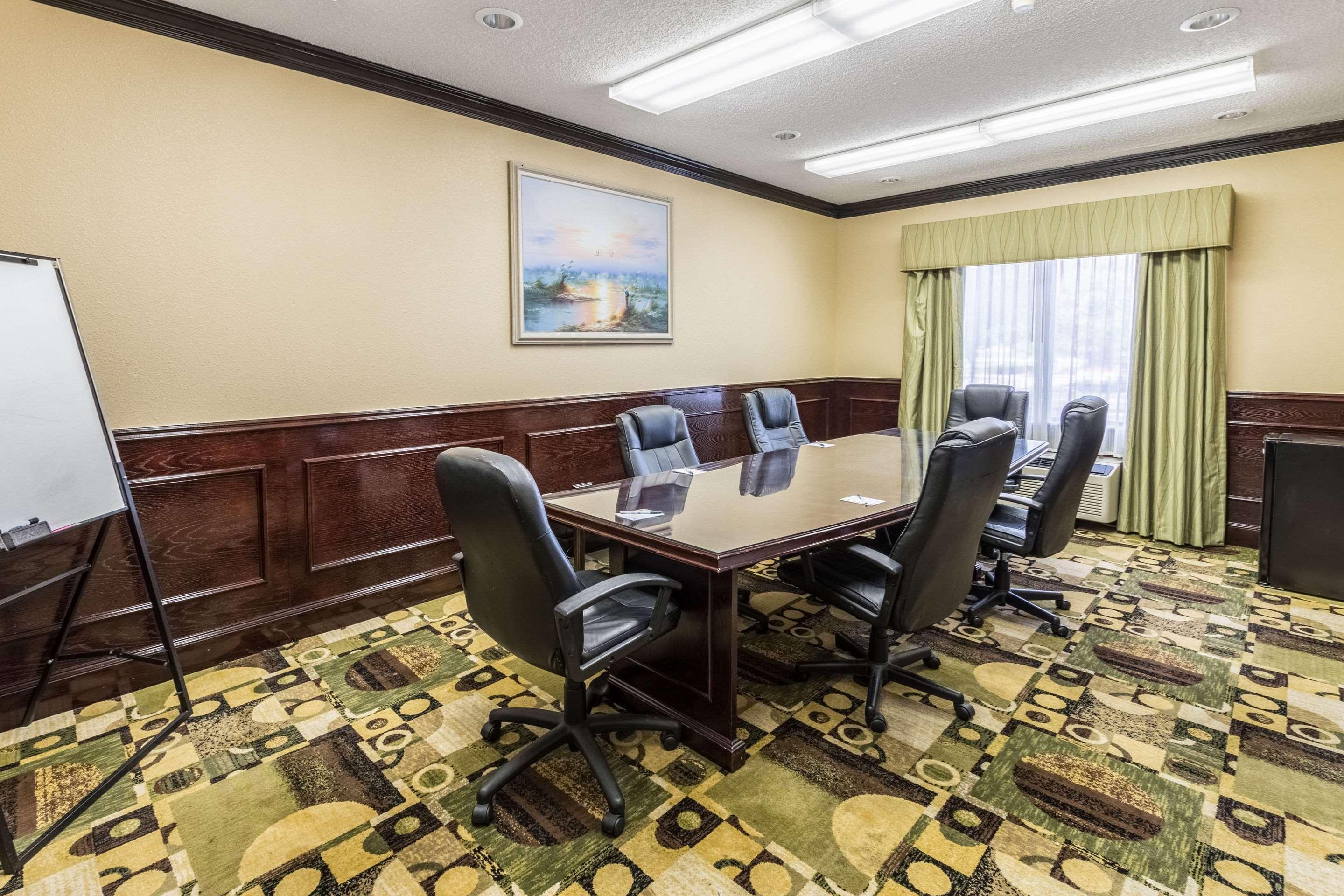 Quality Suites Burleson - Ft Worth Dış mekan fotoğraf