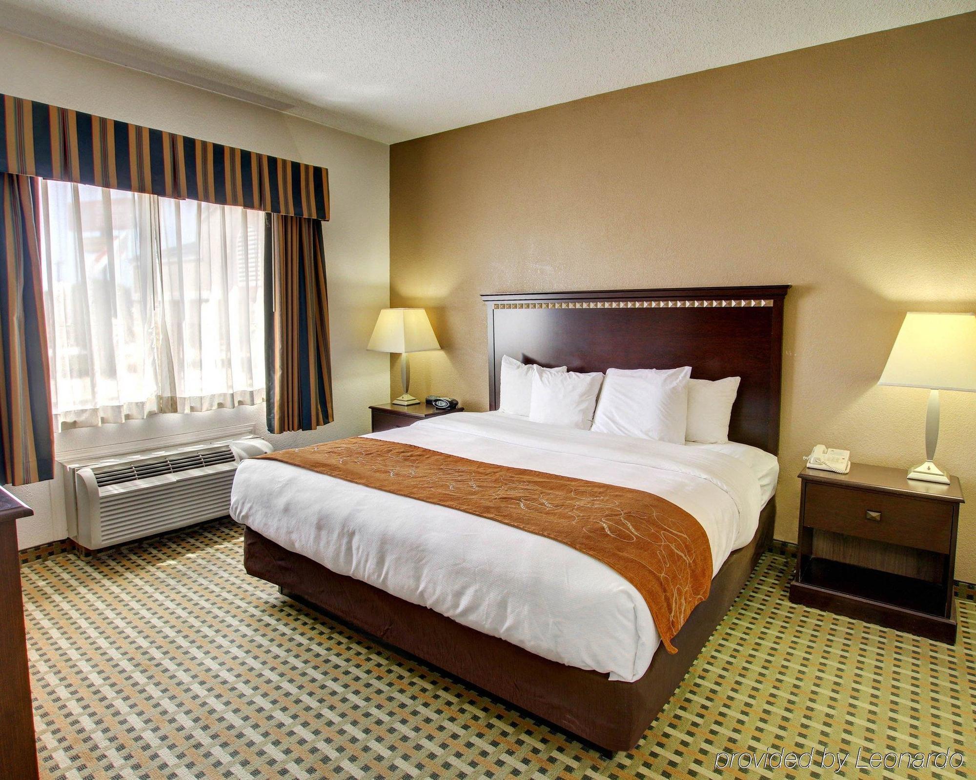 Quality Suites Burleson - Ft Worth Dış mekan fotoğraf